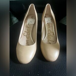 Brand new Sam Edelman nude heels